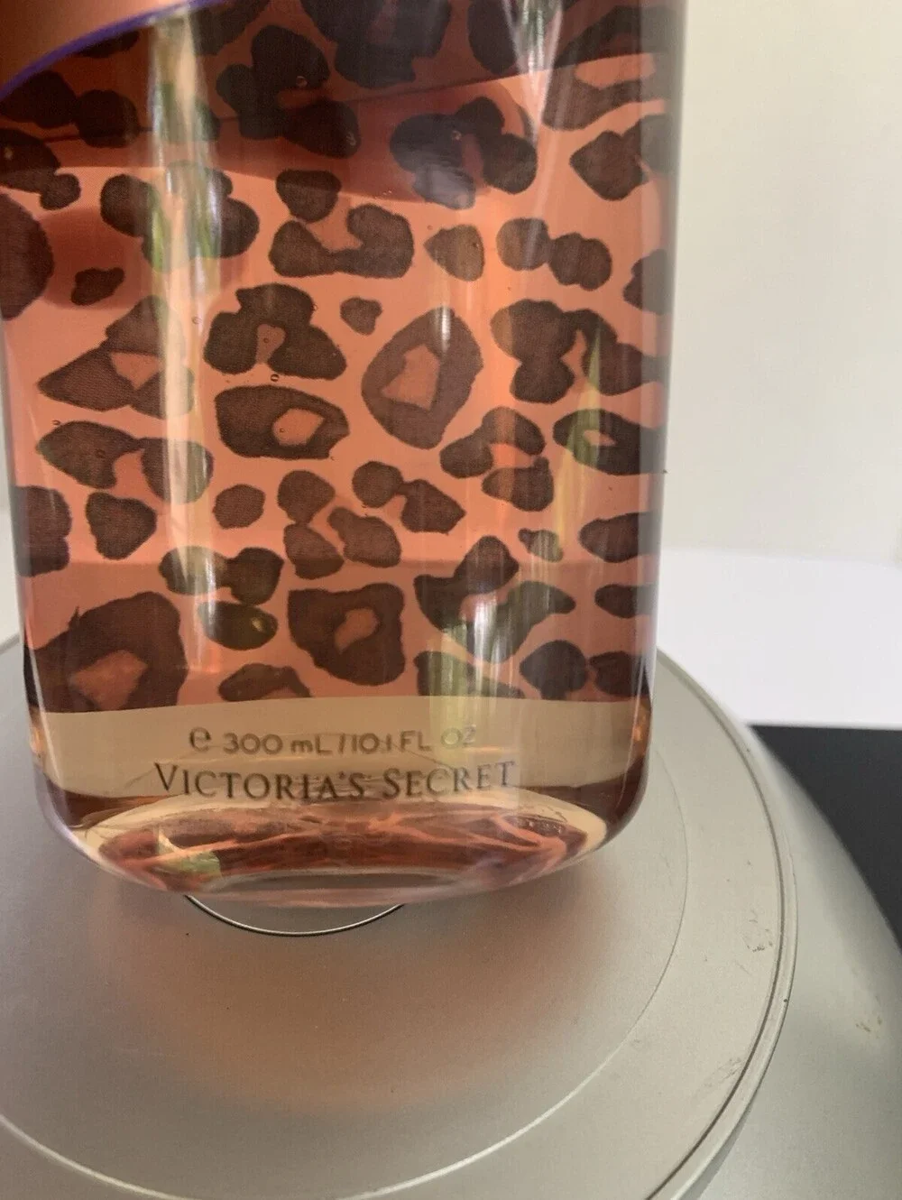 Victorias Secret Dream Girl Irresistible Peony & Mandarin Flower Daily Body Wash